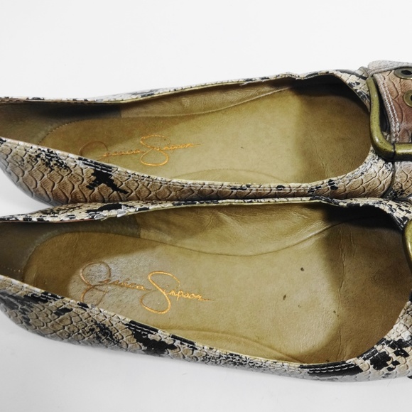 JESSICA SIMPSON Brown Buckled Flat Shoes Size 9 - Picture 5 of 8
